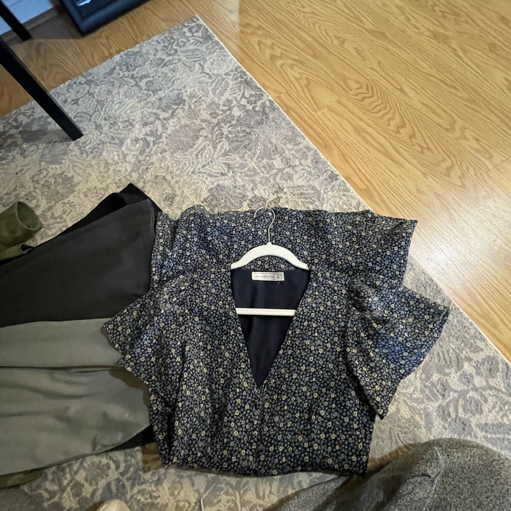 Abercrombie floral dress